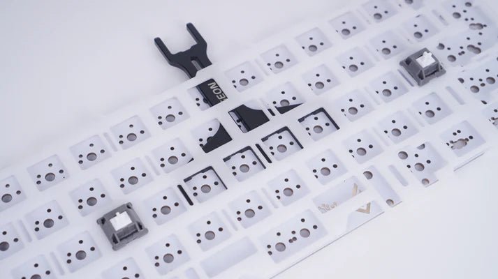 GEON PLATE SUPPORT FORK - ELOQUENT CLICKS