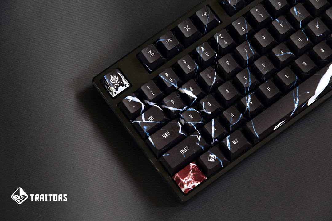 TRAITORS AURORA KEYCAPS