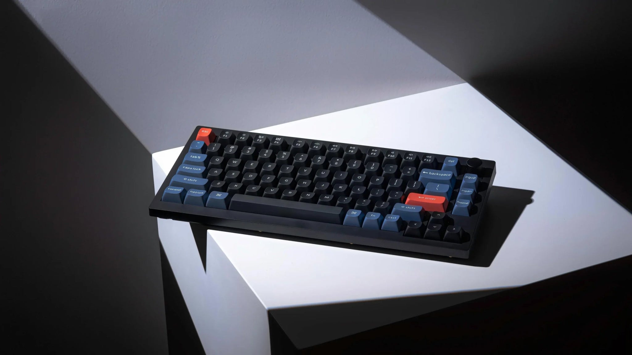 KEYCHRON V1 MECHANICAL KEYBOARD - ELOQUENT CLICKS